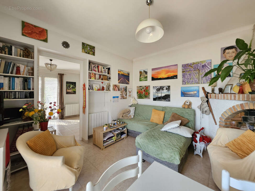 Appartement à CANTARON