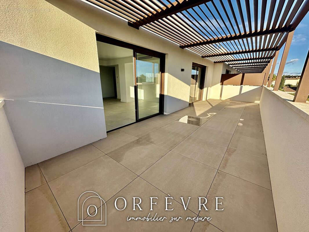 Appartement à CASTRIES