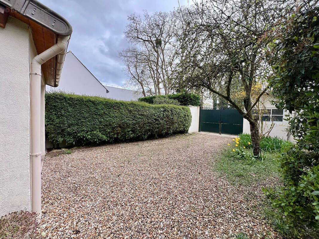 Maison à CONFLANS-SAINTE-HONORINE