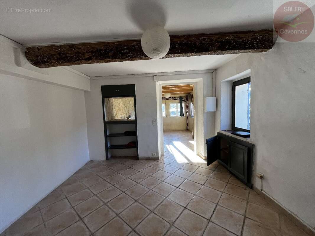 Maison à GENERARGUES