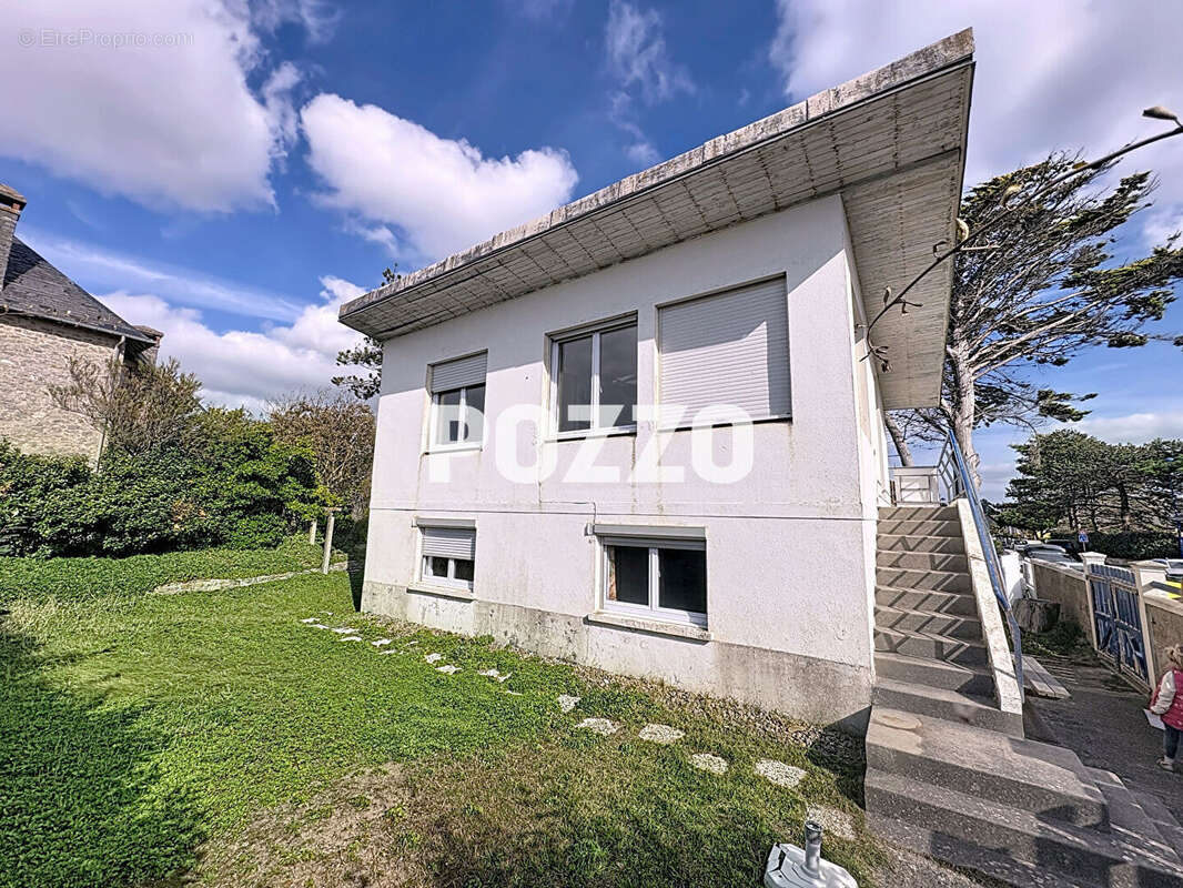 Maison à HAUTEVILLE-SUR-MER