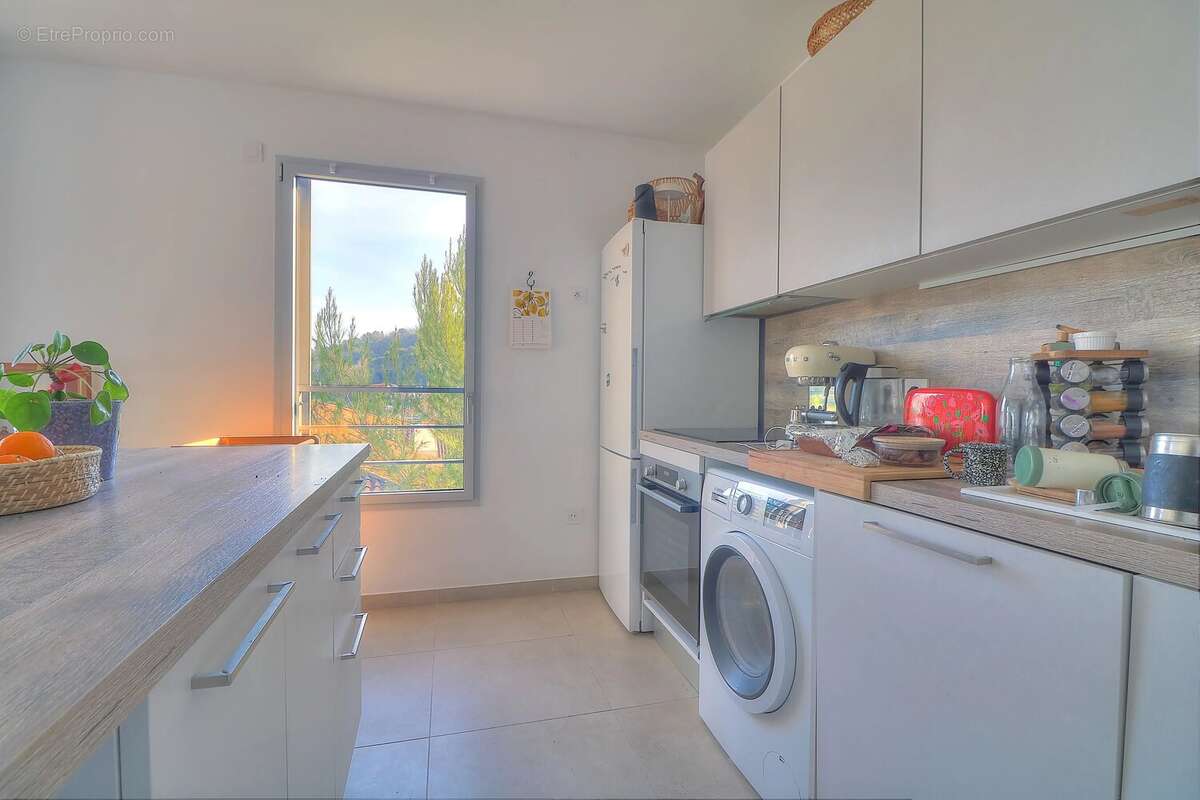 Appartement à MOUGINS