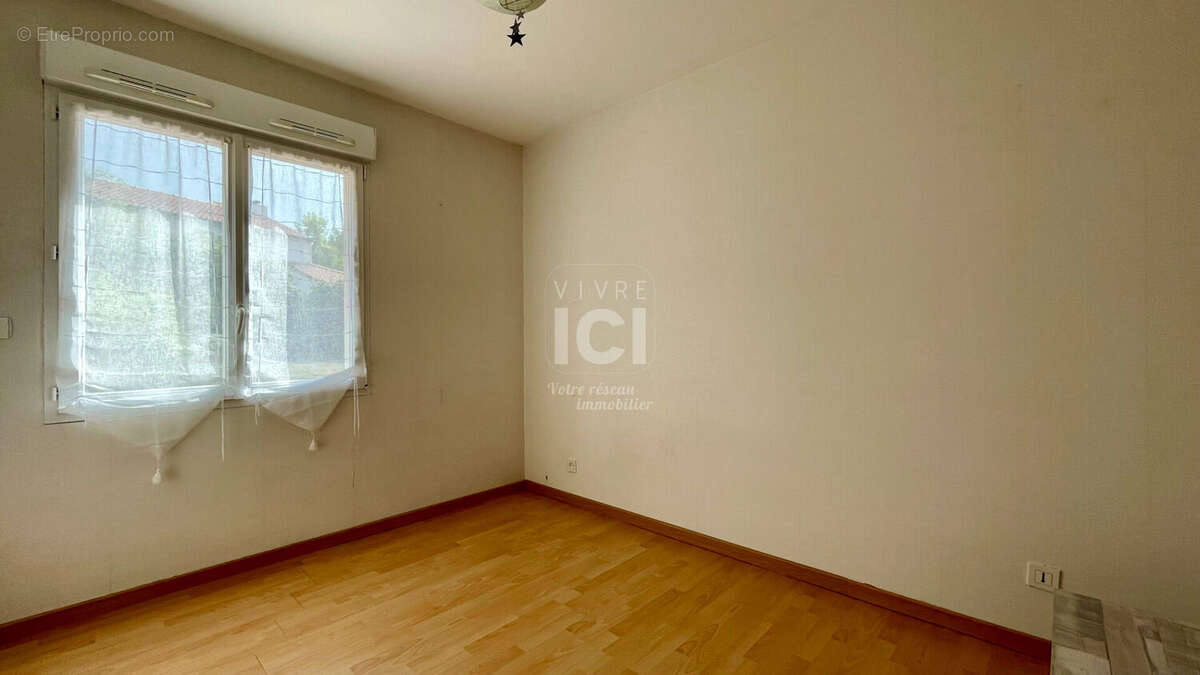 Maison à BOUGUENAIS