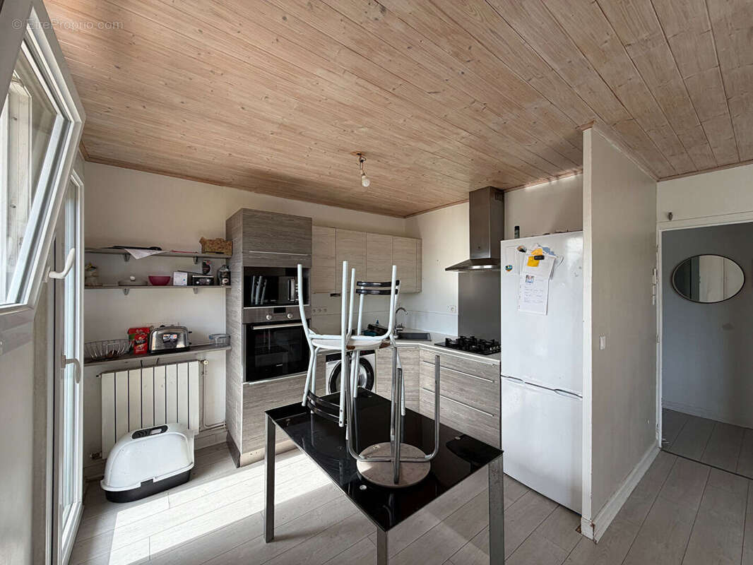 Appartement à BOURG-LES-VALENCE