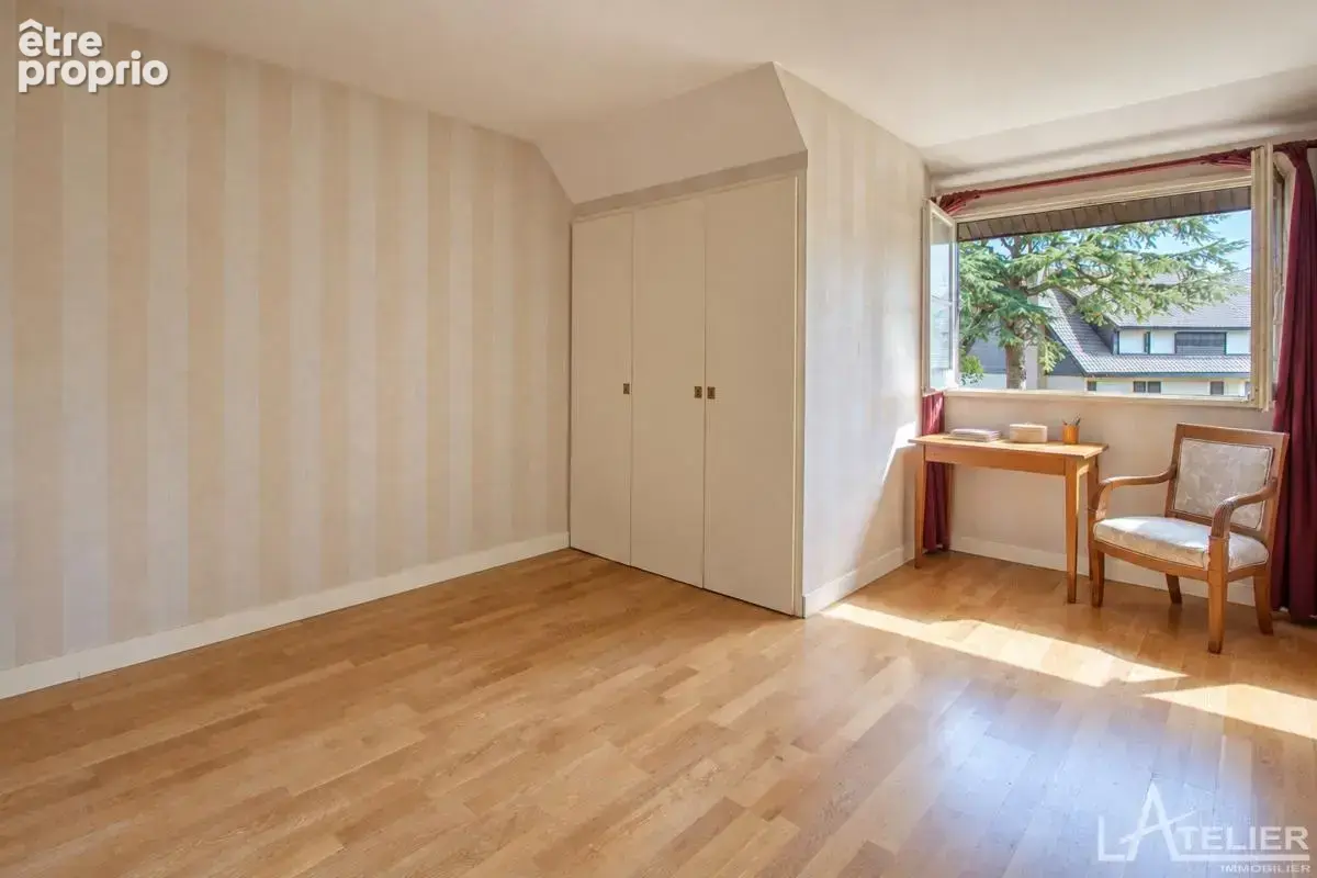 Maison 8 pièces 224 m² à vendre à Saint-Nom-La-Breteche (78860) - photo 14