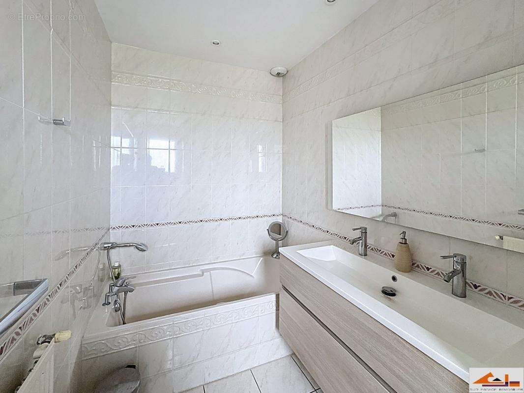 Maison à RAMONVILLE-SAINT-AGNE