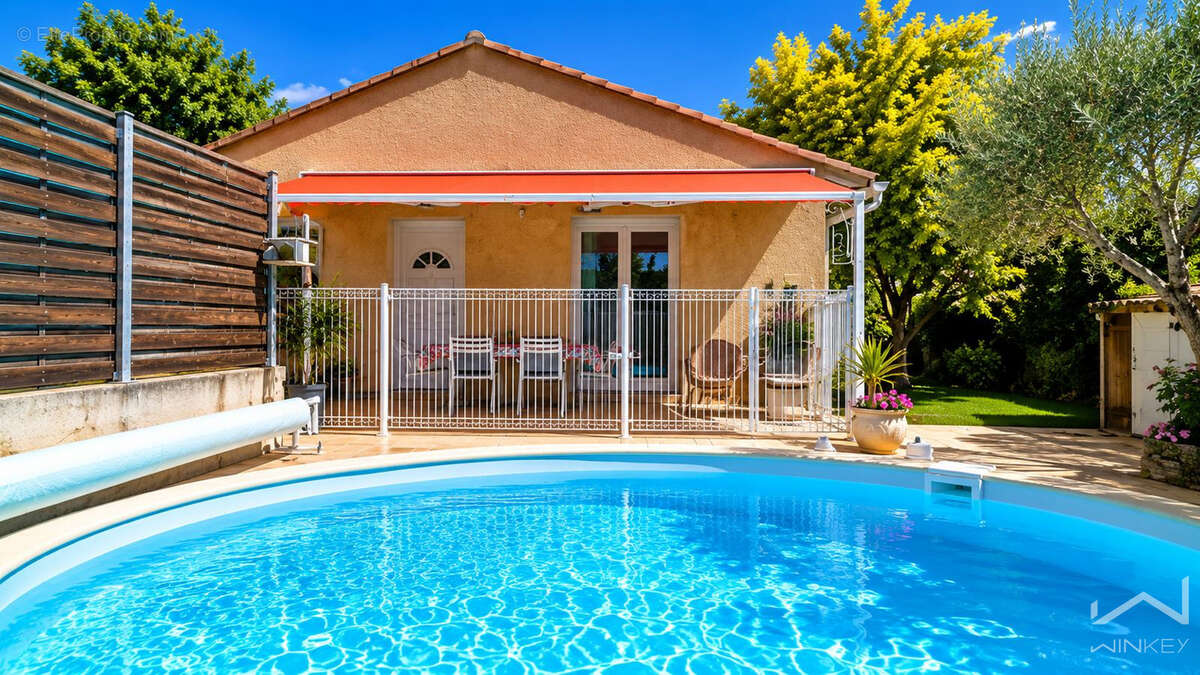 Maison à LAPALUD