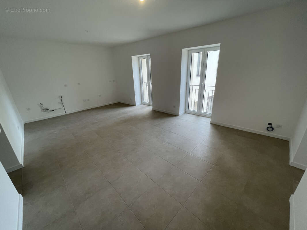 Appartement à VILLENEUVE-SAINT-GEORGES
