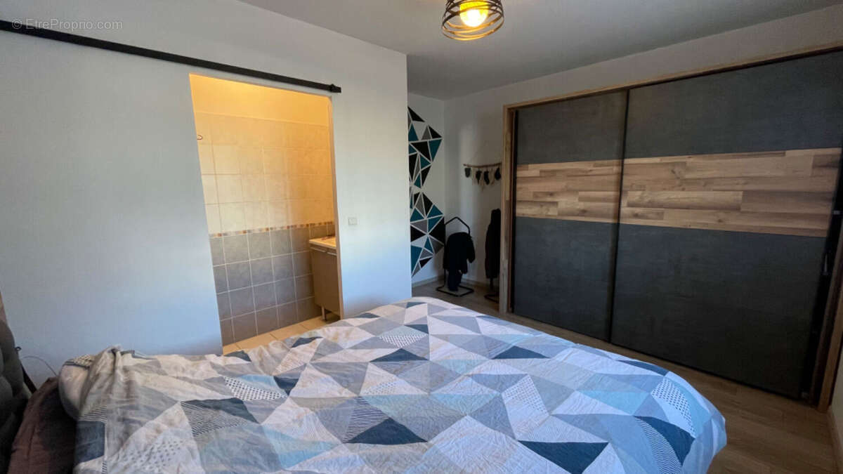 Maison à SAINT-BAUZILLE-DE-PUTOIS