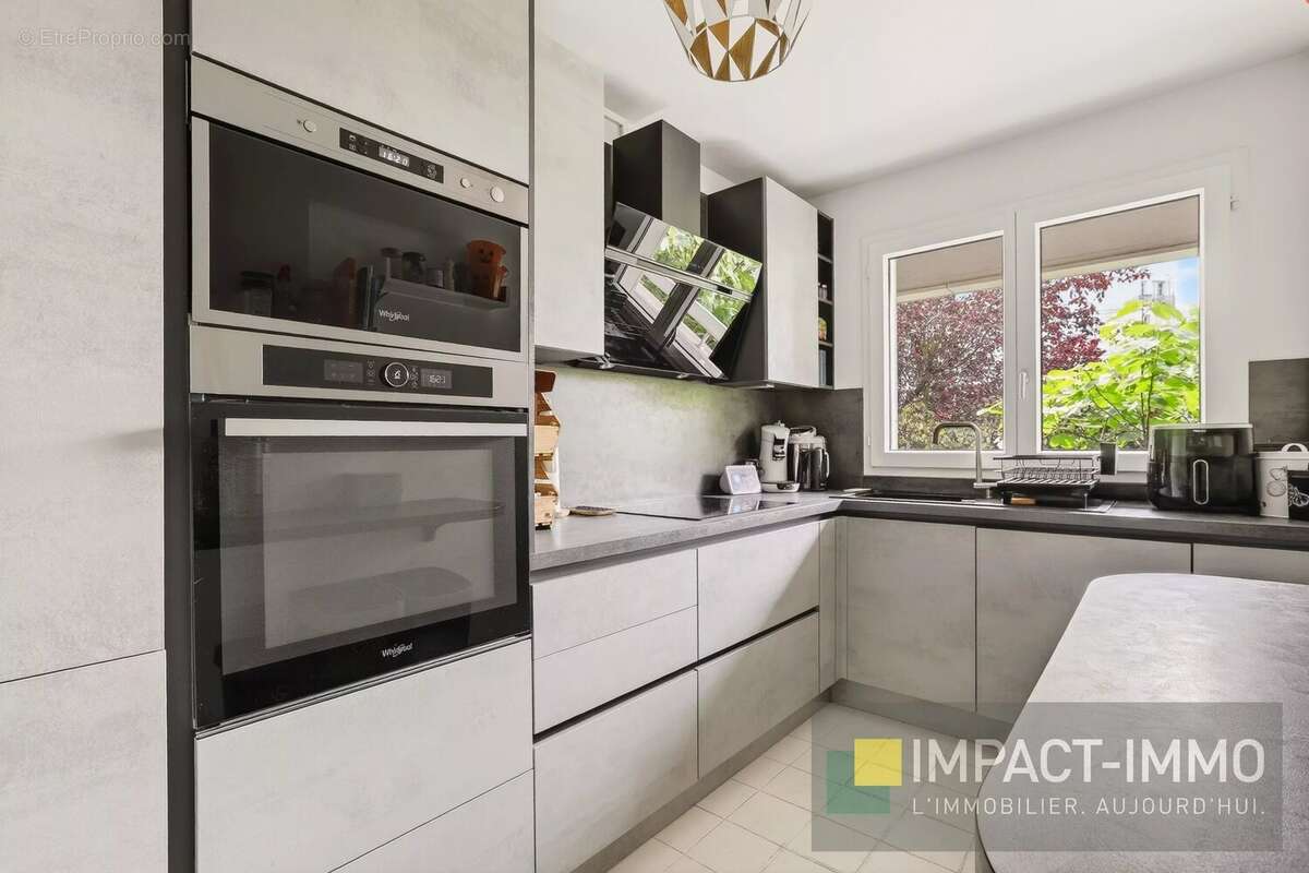 Appartement à ASNIERES-SUR-SEINE