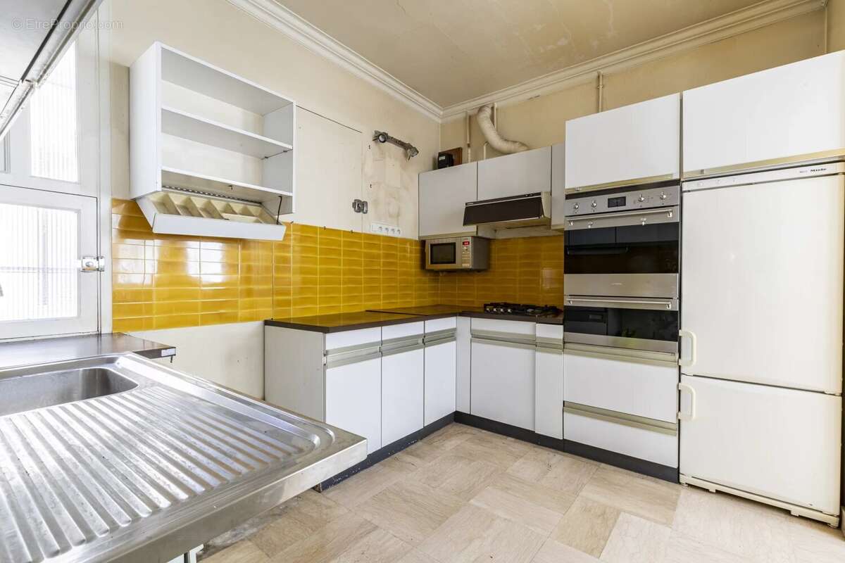 Appartement à PARIS-9E