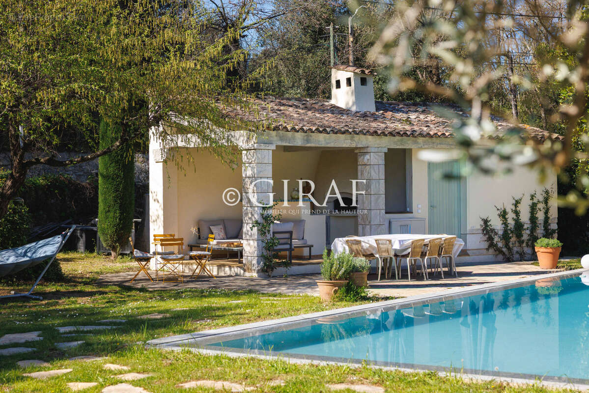 Maison à LA COLLE-SUR-LOUP