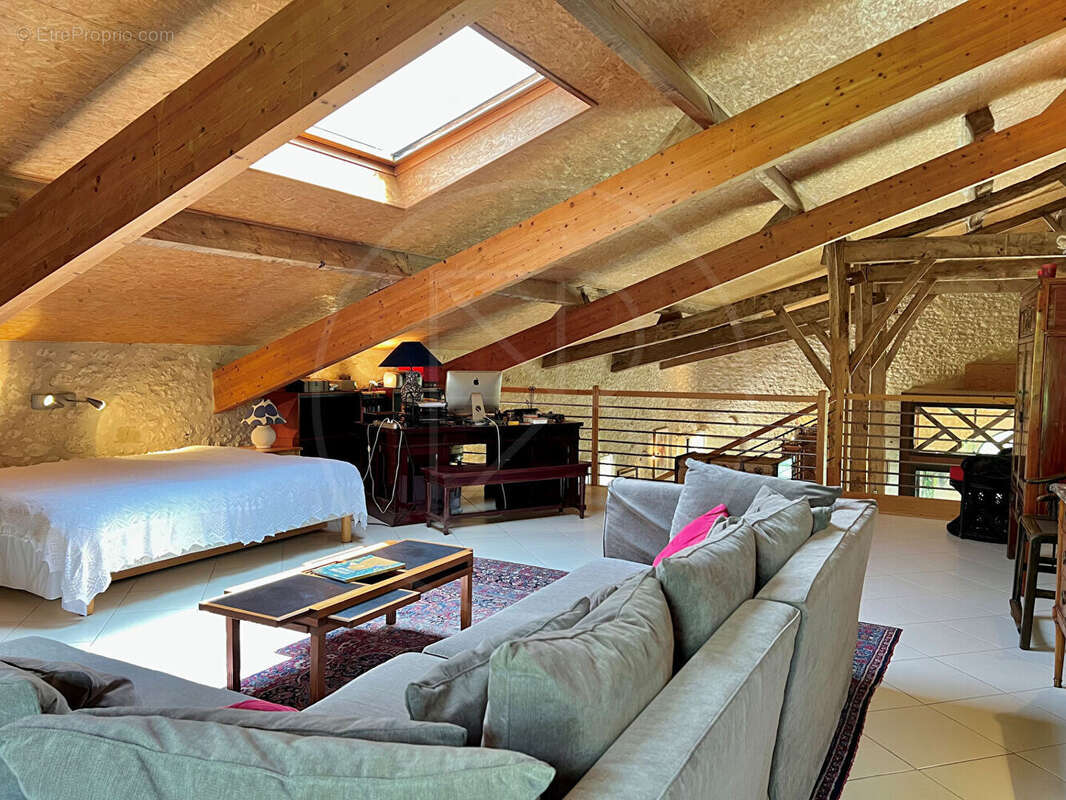 Maison à DURAS
