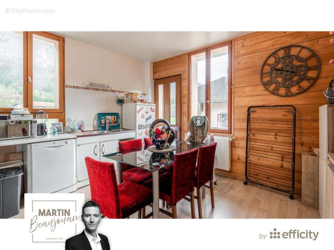 Appartement à MAGLAND