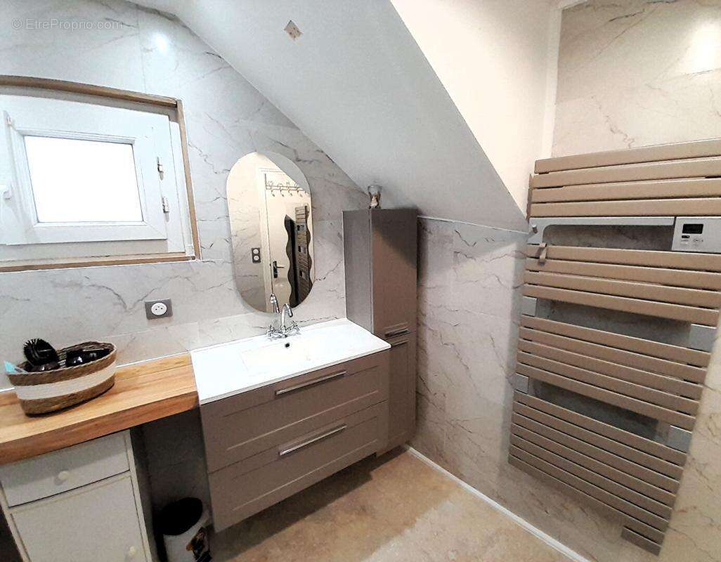 Maison à SAINT-XANDRE