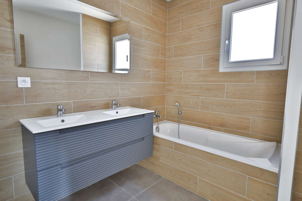 Maison Type 4 - 88 m2 habitables - Terrain 300 m2 - - photo 13