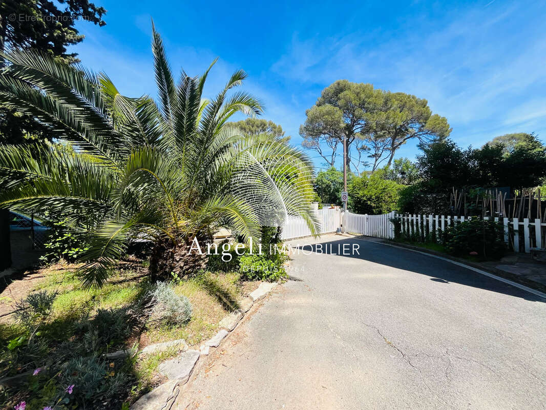 Appartement à FREJUS