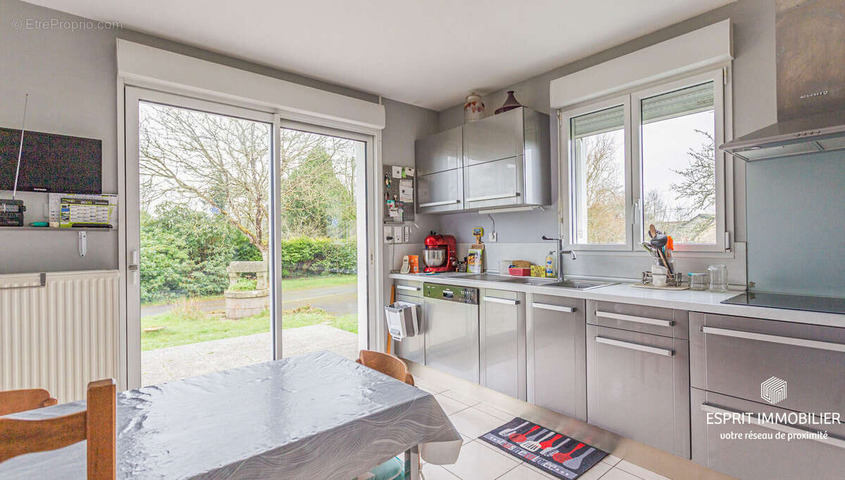 Maison à RIEC-SUR-BELON