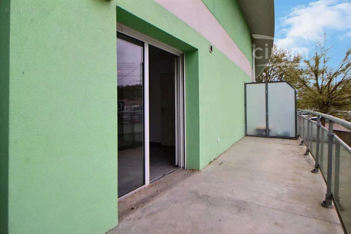 Appartement à NIMES