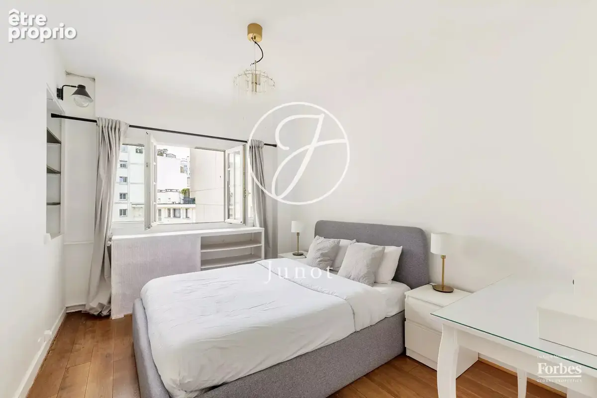 Paris 7e - SUFFREN - Duplex - 3 pièces - 58,69m² Carrez - 61,47m² au sol - 2 chambres - Balcon - photo 11