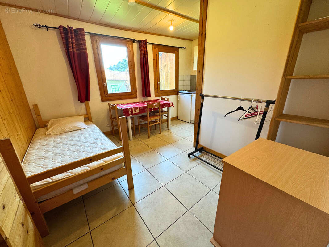 Maison à SAINT-JEAN-DE-BELLEVILLE