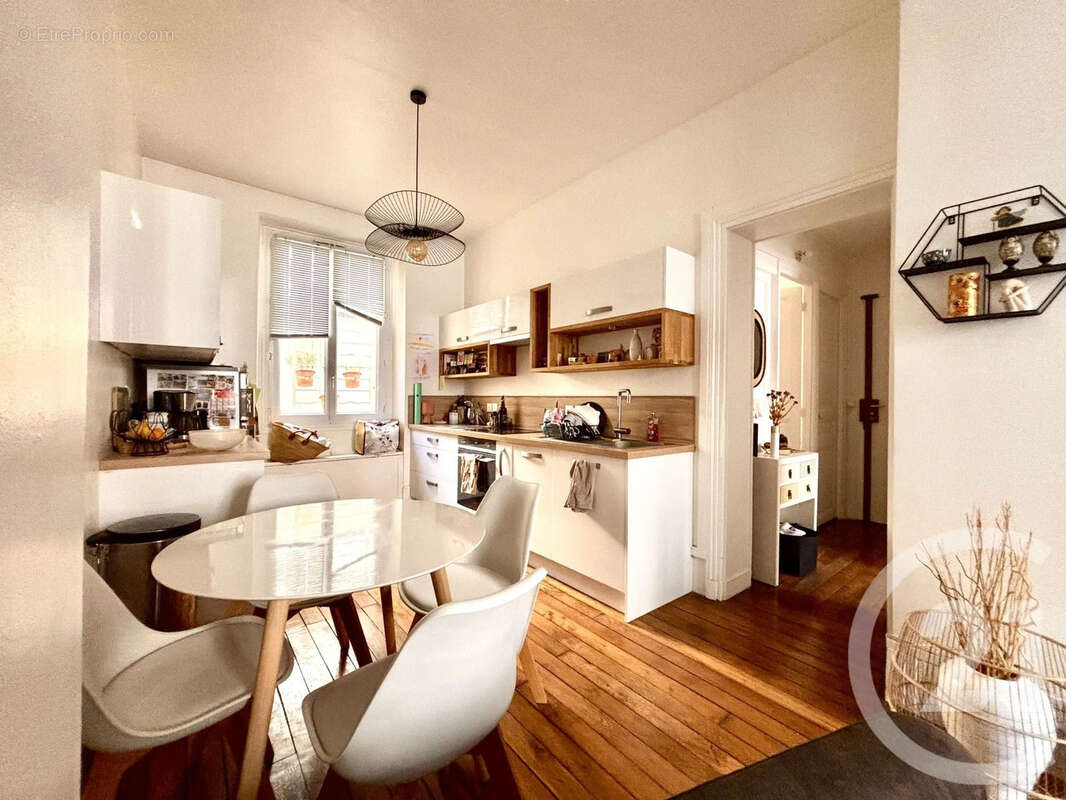 Appartement à CLICHY