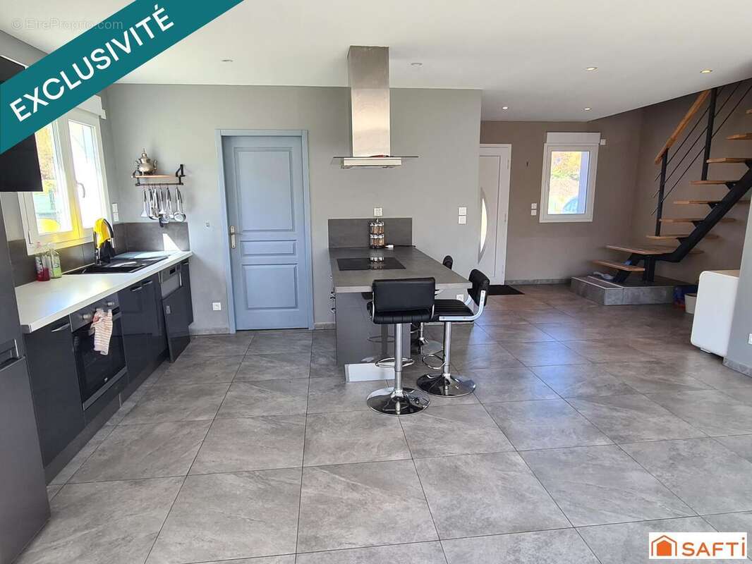 Maison 107 m² à Epinal  - photo 4