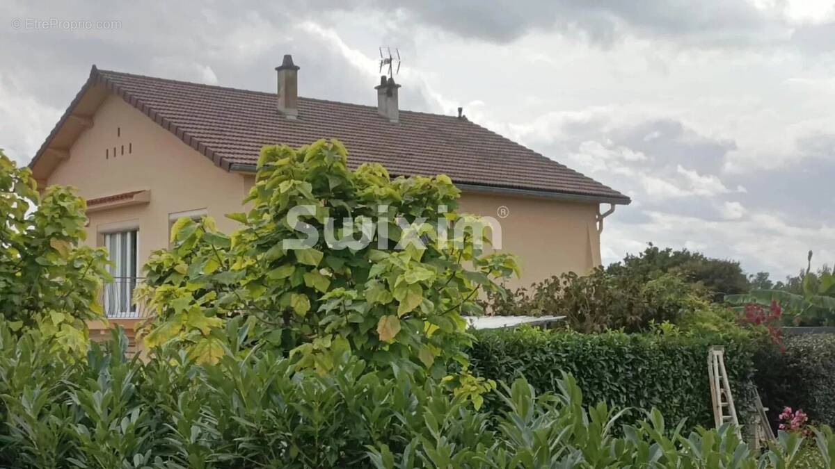 Maison à CUISERY