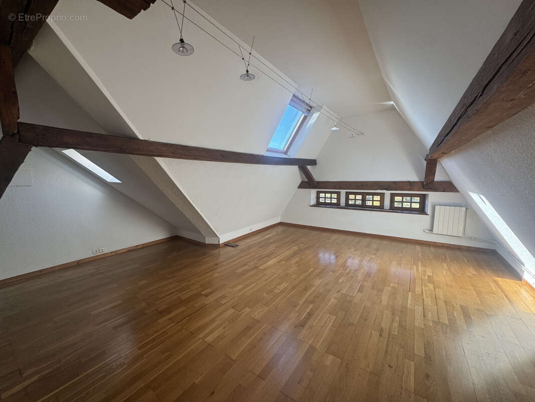 Appartement à RONCOURT