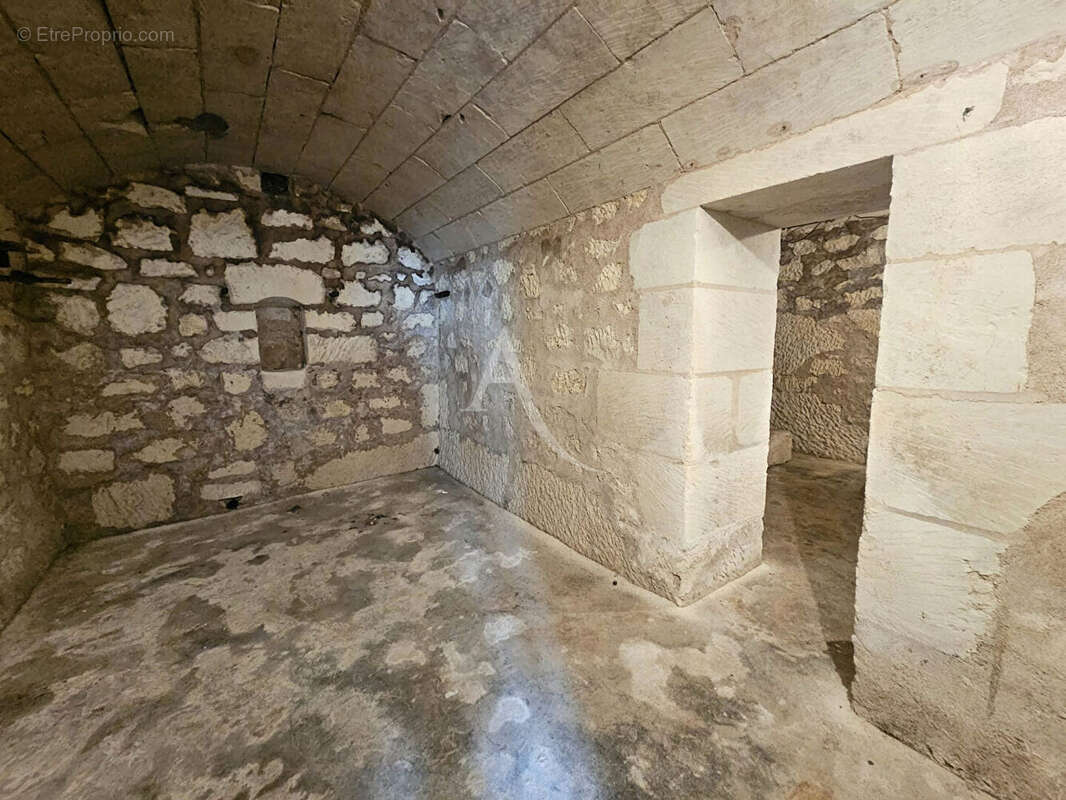 Maison à MONTRICHARD