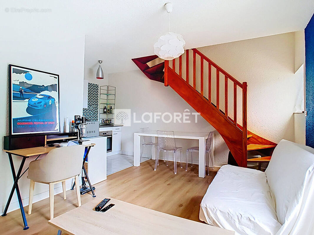 Appartement à CHARTRES-DE-BRETAGNE