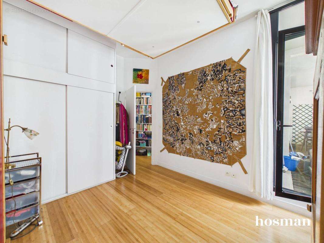 Appartement à PARIS-20E