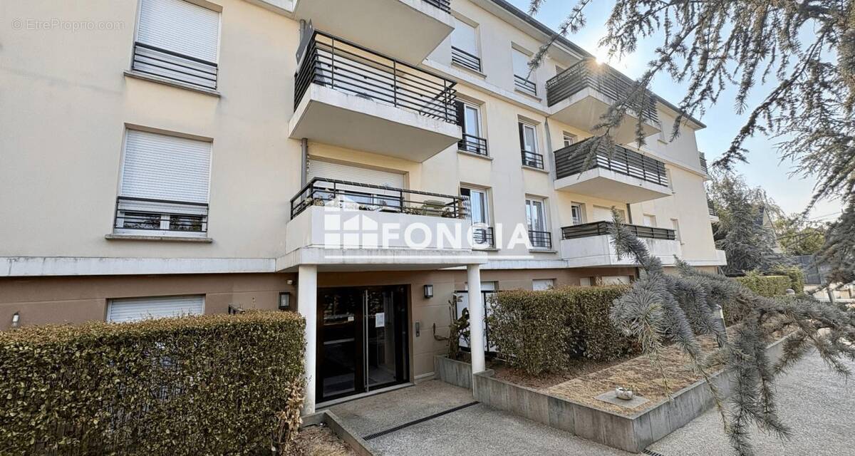 Appartement à LIVRY-GARGAN