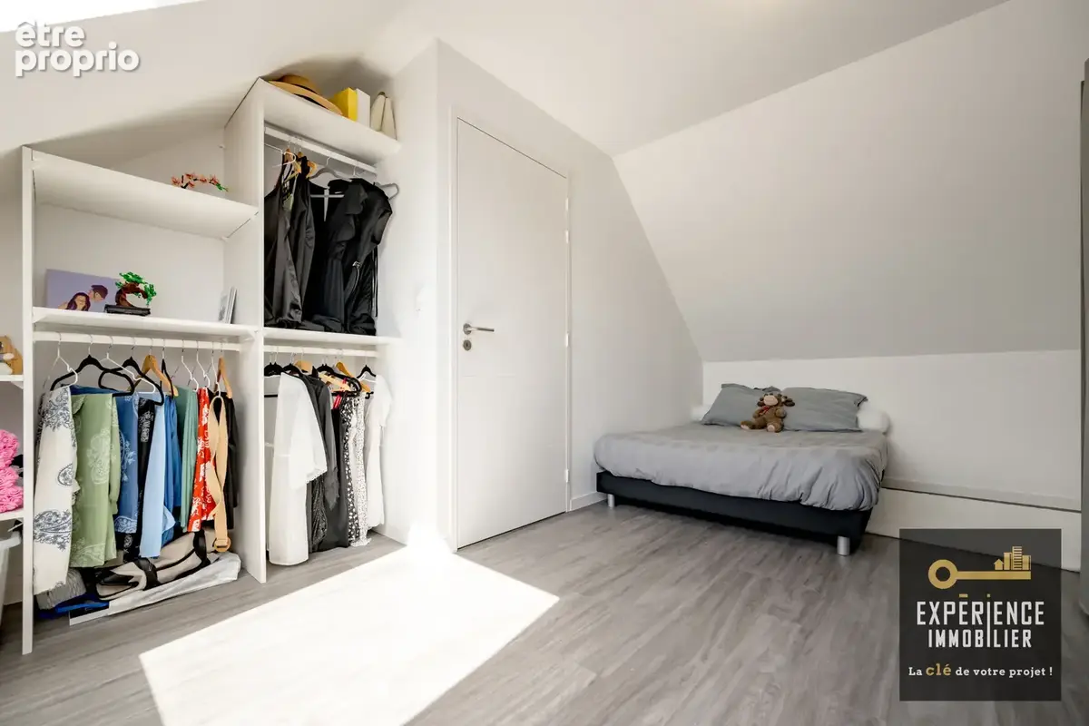 Maison neuve en plein bourg - photo 11