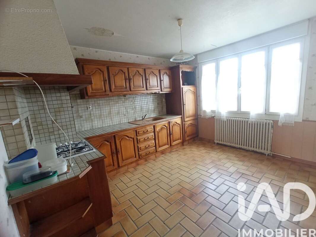Photo 6 - Maison à LANDIVISIAU