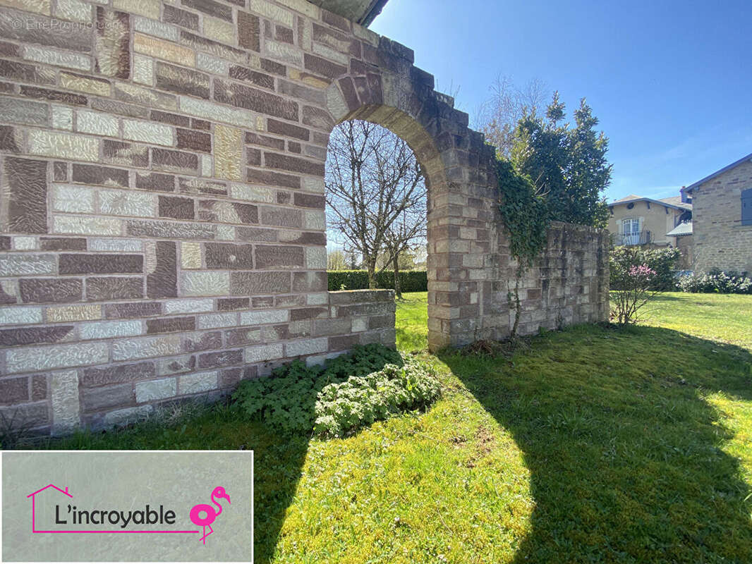 Maison à LUXEUIL-LES-BAINS