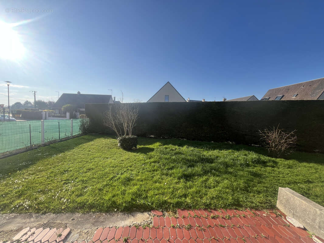 Maison à PORT-EN-BESSIN-HUPPAIN