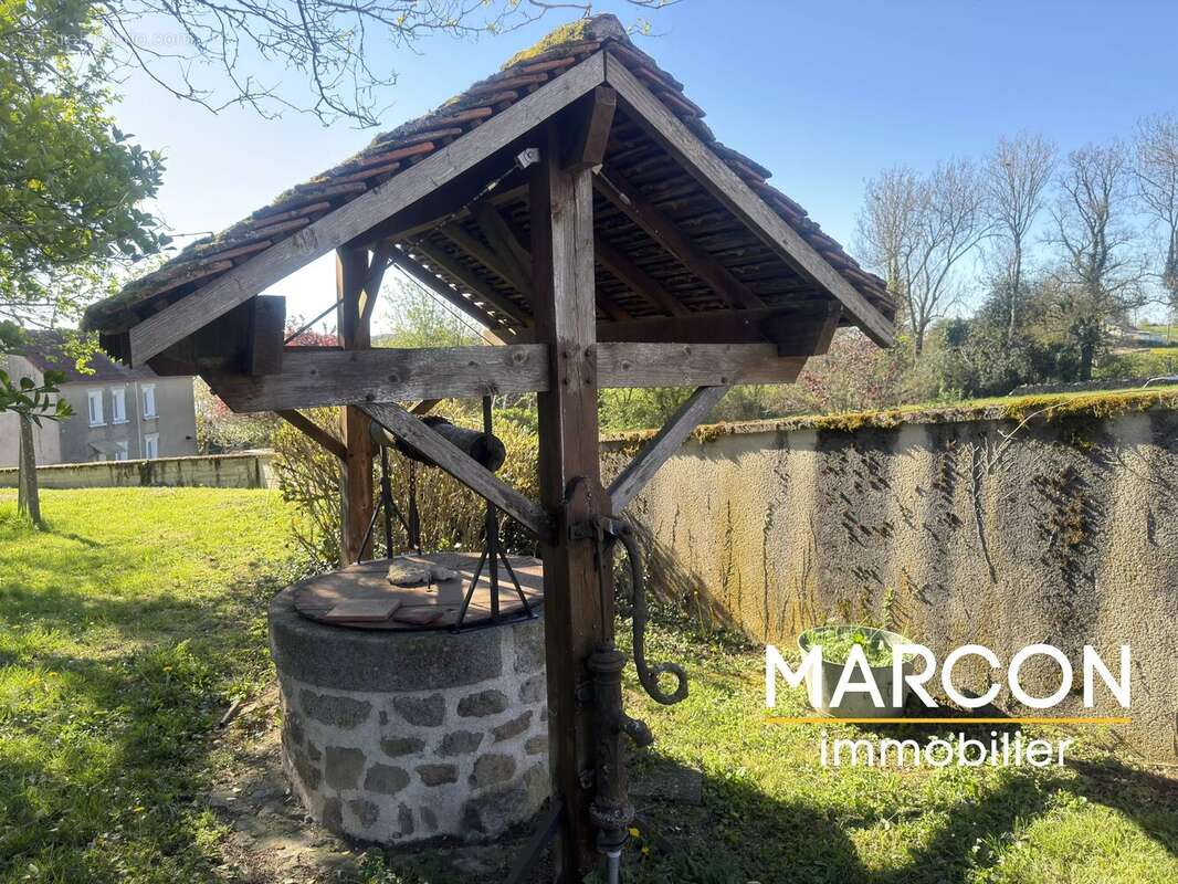 Maison à CRESSAT