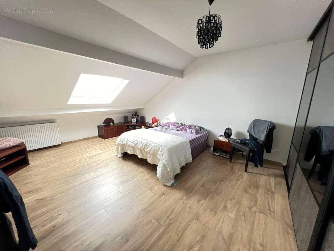 Maison à CLAYE-SOUILLY