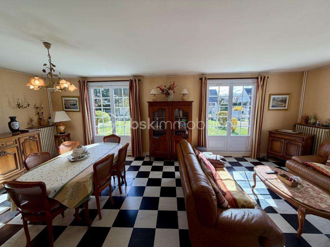 Maison à MEUNG-SUR-LOIRE