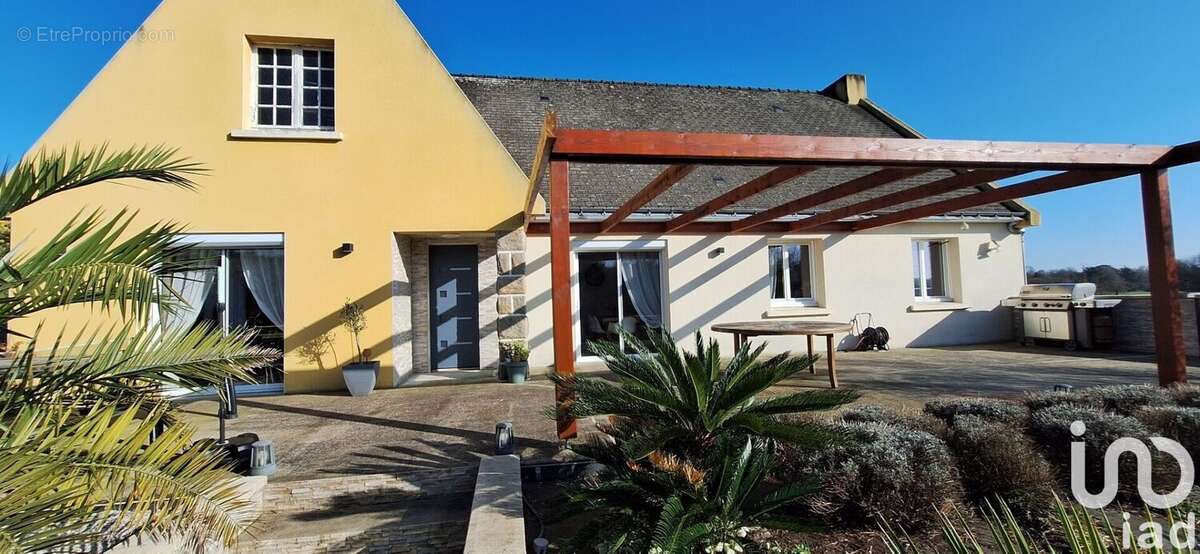 Photo 2 - Maison à GUEMENE-PENFAO