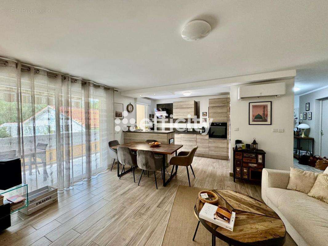 Appartement à TOULON