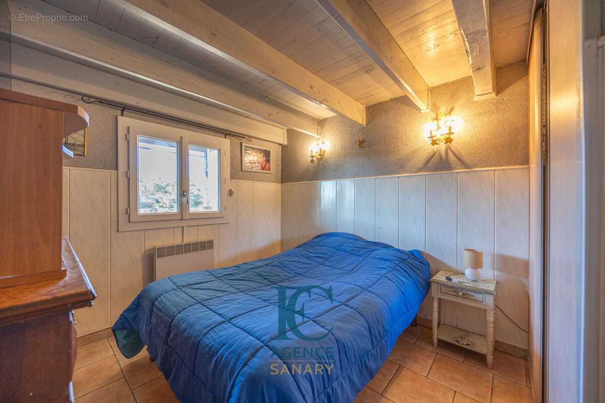 Maison à LE CASTELLET