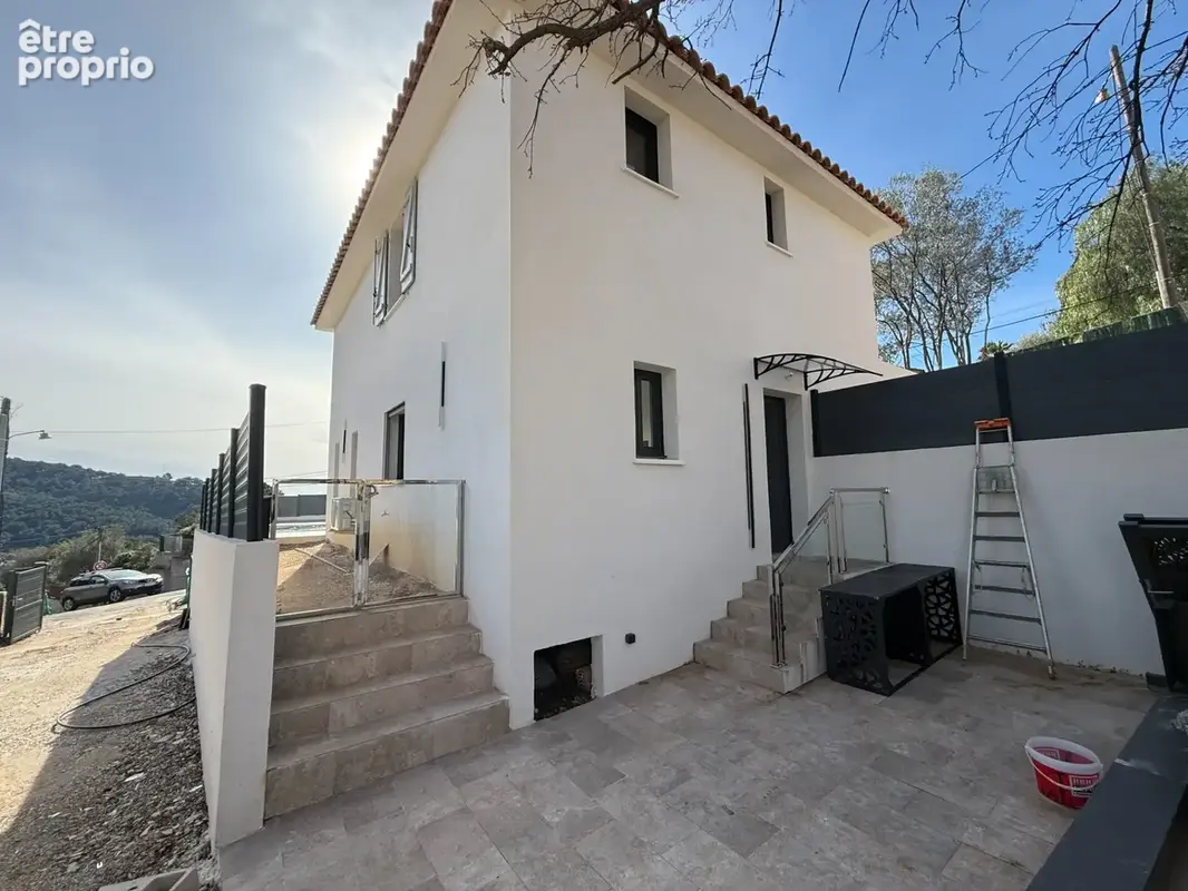 Maison à vendre 4 pièces TOULON (83) - photo 3