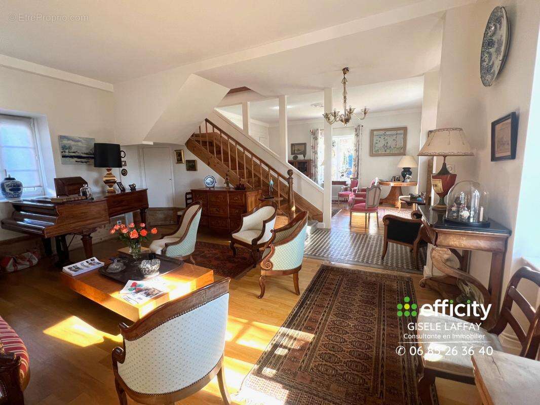 Maison à MONTBRISON