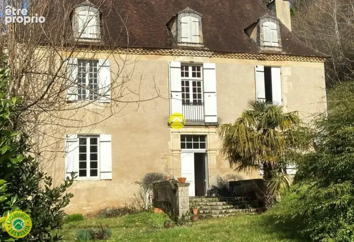 Maison à PAUNAT
