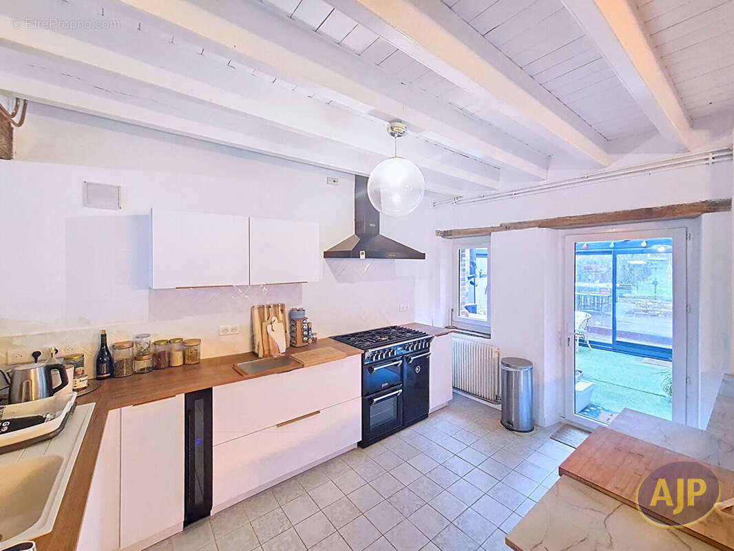 Maison à L'HERBERGEMENT