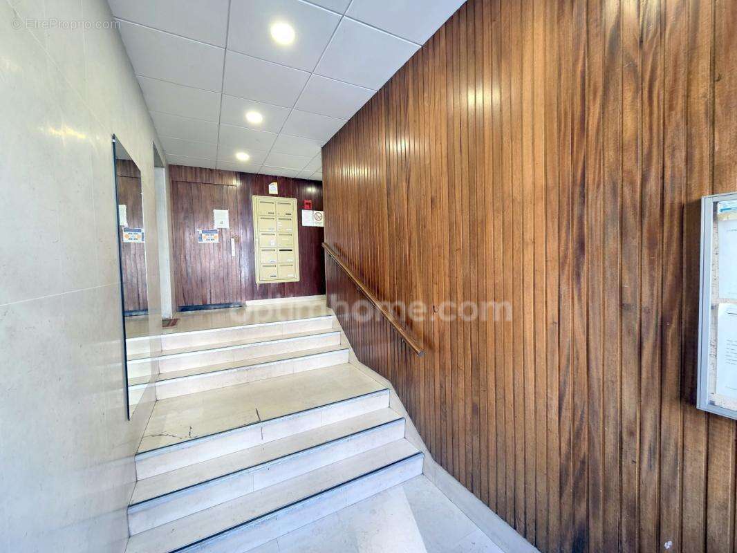 Sarcelles - Rue Louis Lebrun - Appartement 4 pièces - 74 m2 - 159 000 € FAI - photo 6
