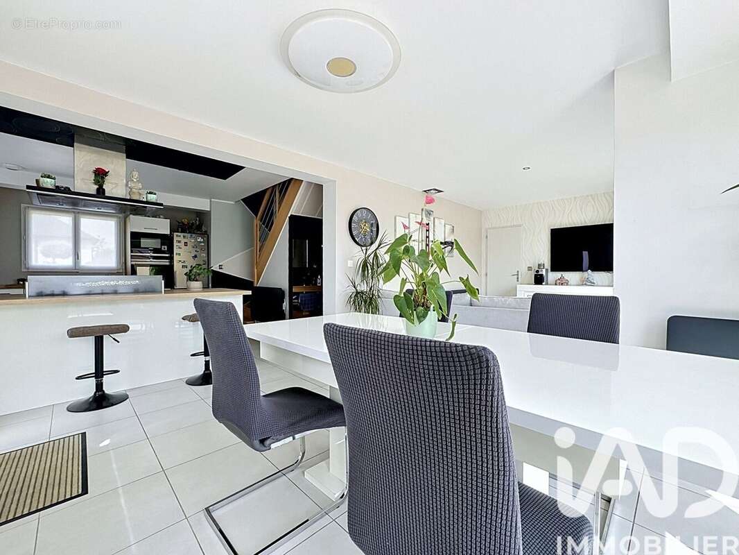 Photo 3 - Maison à LA PRENESSAYE