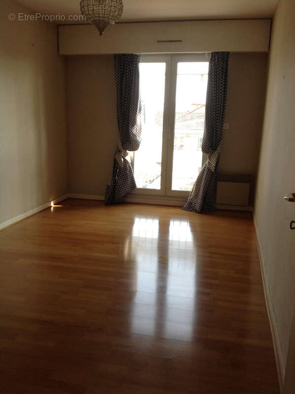 ANGERS (49000)- appartement 2 pièces 46.5 m2 Résidence Services pour Seniors - photo 5